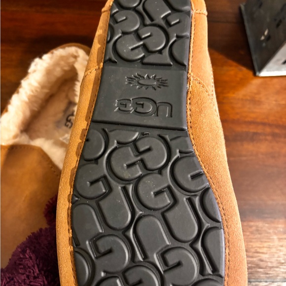 UGG Men\'s Brown Suede Loafers main image 5